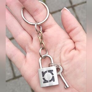 Restoration Hardware Silver Tone Padlock Keychain RARE